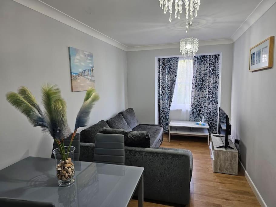 Appartement Lovely Flat Close To Shepherd'S Bush à Londres Extérieur photo